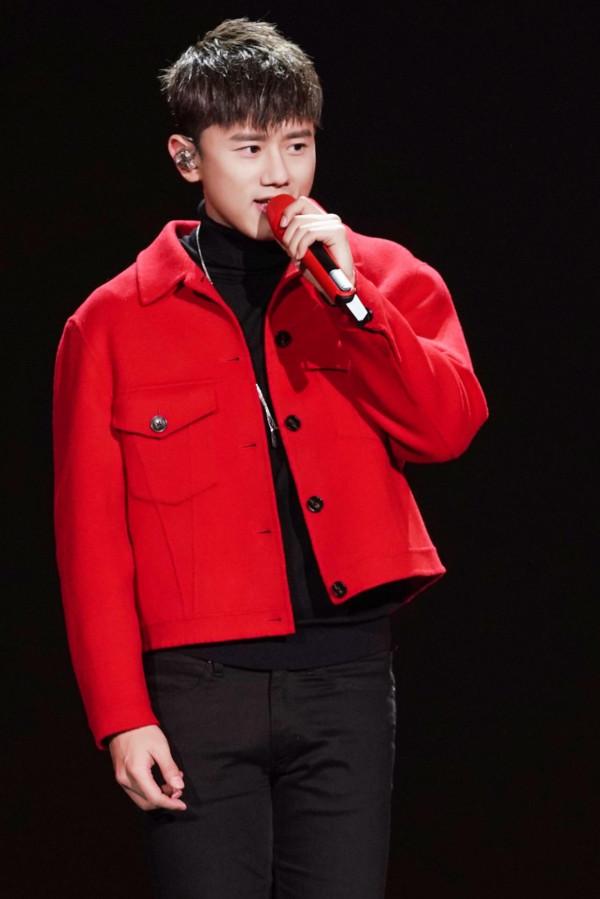 阿穆隆入獄，甦醒被雪藏，王錚亮當老師，07年快男艱難的音樂之路