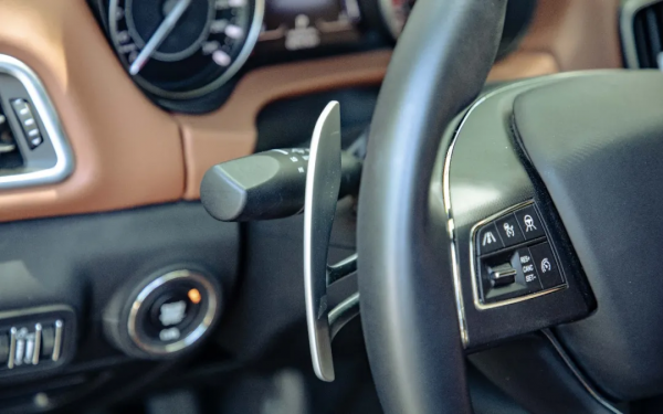 不買BBA買它?百萬級聲浪,2.0T馬力爆表,堪稱“理性”之選 不買BBA買它?百萬級聲浪,2.0T馬力爆表,堪稱“理性”之選