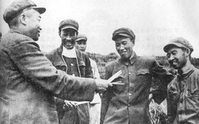 志願軍打過三八線後，聶榮臻詢問毛澤東作戰計劃，毛：彭德懷咋想