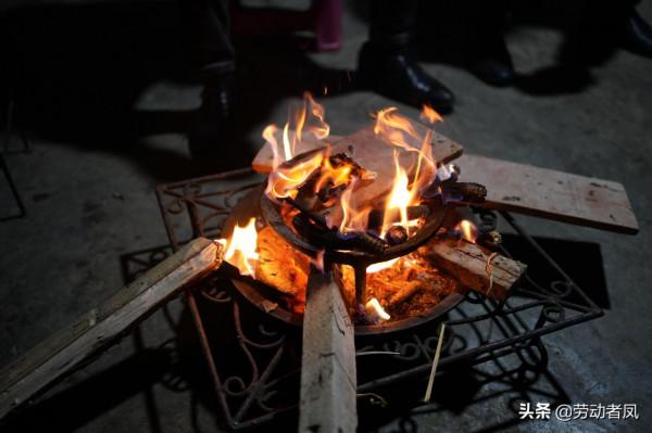 有朋自遠方來:唐DM-i車主帶唐DM-i和漢EV車主去秦車主家蹭飯 有朋自遠方來:唐DM-i車主帶唐DM-i和漢EV車主去秦車主家蹭飯