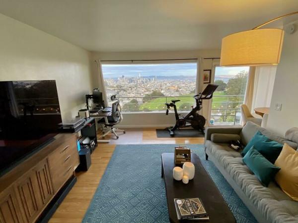 一群外國男網友分享家裡的舒適空間…有的品味真不錯啊