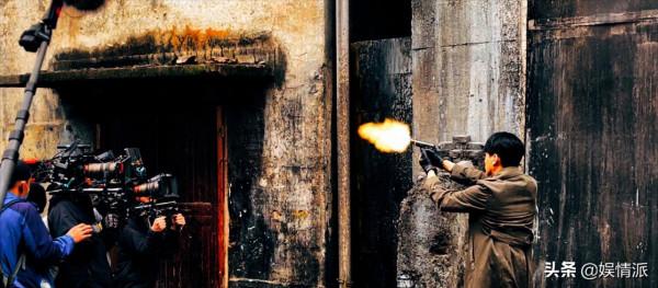 靳東攜新劇強勢來襲,搭檔“素顏女神”王麗坤,兩大老戲骨助陣 靳東攜新劇強勢來襲,搭檔“素顏女神”王麗坤,兩大老戲骨助陣