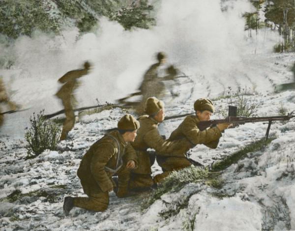 1950年時，志願軍主力團的武器裝備，比當初八路軍要好多少？