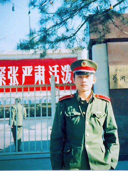 著名演員任帥:戲紅人不紅,將“醜妻”當成寶 著名演員任帥:戲紅人不紅,將“醜妻”當成寶