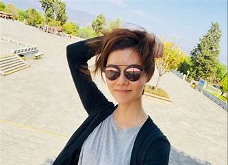 車曉：和前富豪老公離婚，拒絕3億分手費，低調不張揚，獨自美麗