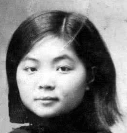 1927年陳賡結婚前，見到鄧穎超就跑，周恩來：是不是怕給我磕頭？