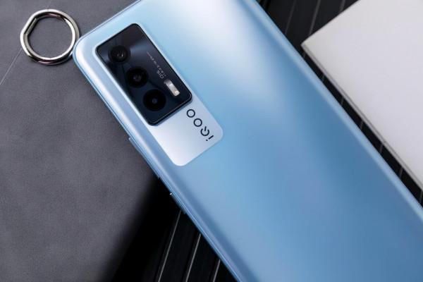 12GB+512GB+獨立顯示晶片,現已跌至3099元,66W閃充旗艦售價親民 12GB+512GB+獨立顯示晶片,現已跌至3099元,66W閃充旗艦售價親民