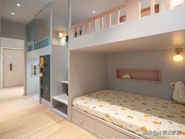 佩服！她把僅55㎡的家重新改造，有“4室”兩衛，老破小逆襲成功