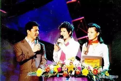 央視主播曾是體育館保安!自考究竟可以帶給人生多大改變? 央視主播曾是體育館保安!自考究竟可以帶給人生多大改變?