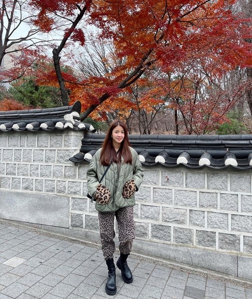 “CEO成員”李詩英，虎皮時尚