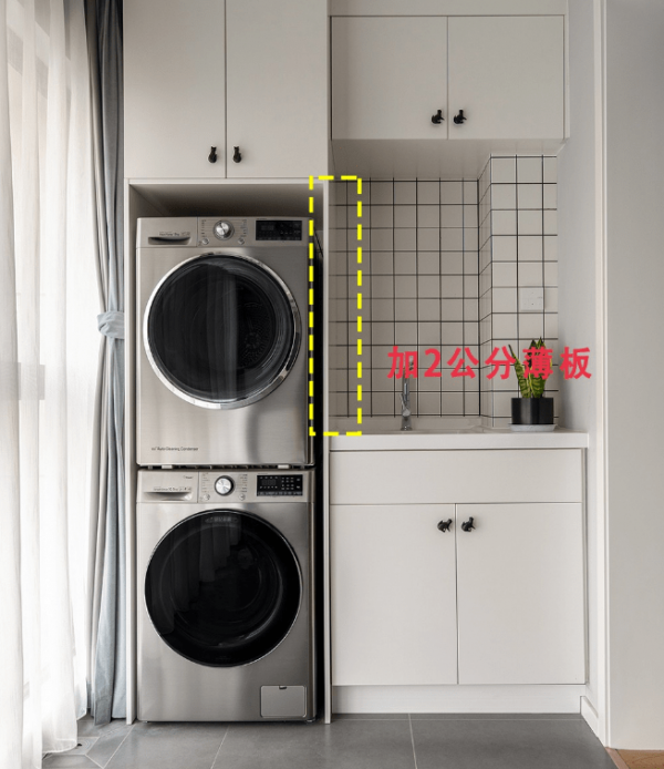 陽臺做櫃子時，加上2cm擋板，實用性不容小覷，後悔裝錯了