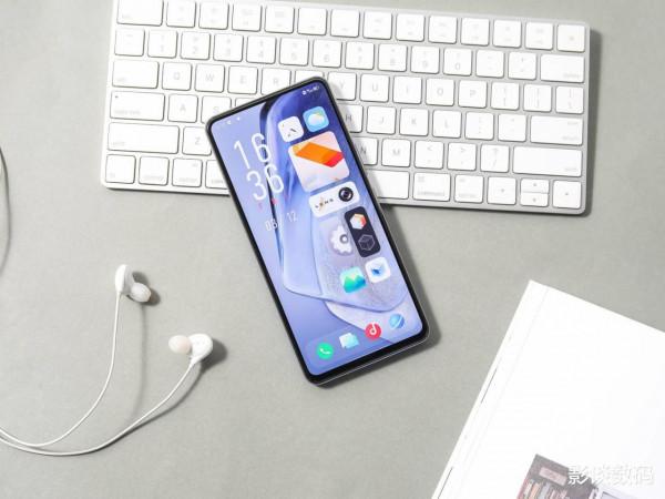 三款3000以內高配手機:全部12+256GB+旗艦SOC,甚至還有曲面屏 三款3000以內高配手機:全部12+256GB+旗艦SOC,甚至還有曲面屏