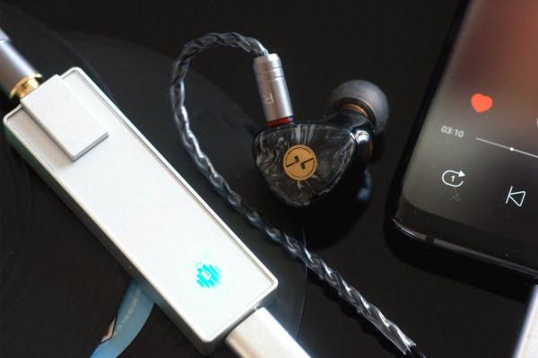 2022年遇到的第一條聲音水準遠超定價的耳塞 TinHiFi T3 Plus 2022年遇到的第一條聲音水準遠超定價的耳塞 TinHiFi T3 Plus