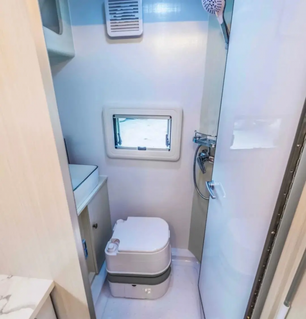 喜順隆旅行家640雙軸版:兩款個性內飾 中式廚衛設計 空間利用率超高