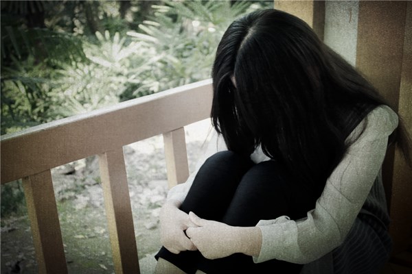 女子取肋骨隆鼻慘遭“毀容”,僅獲賠7萬,整形手術還能信任嗎? 女子取肋骨隆鼻慘遭“毀容”,僅獲賠7萬,整形手術還能信任嗎?