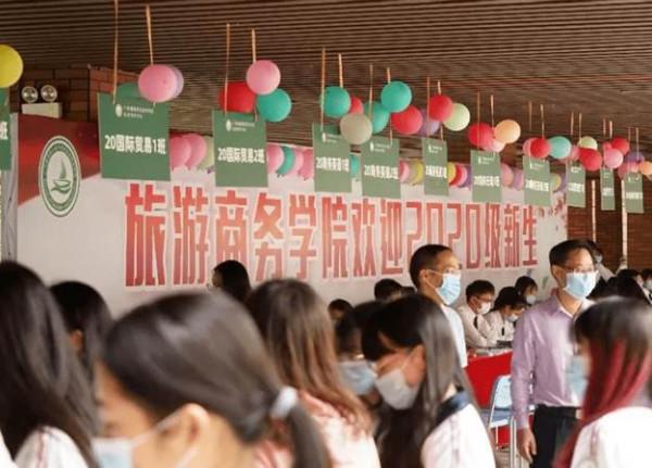 教育部出臺新政策，這類大學生迎來“好訊息”，不用為生活費發愁