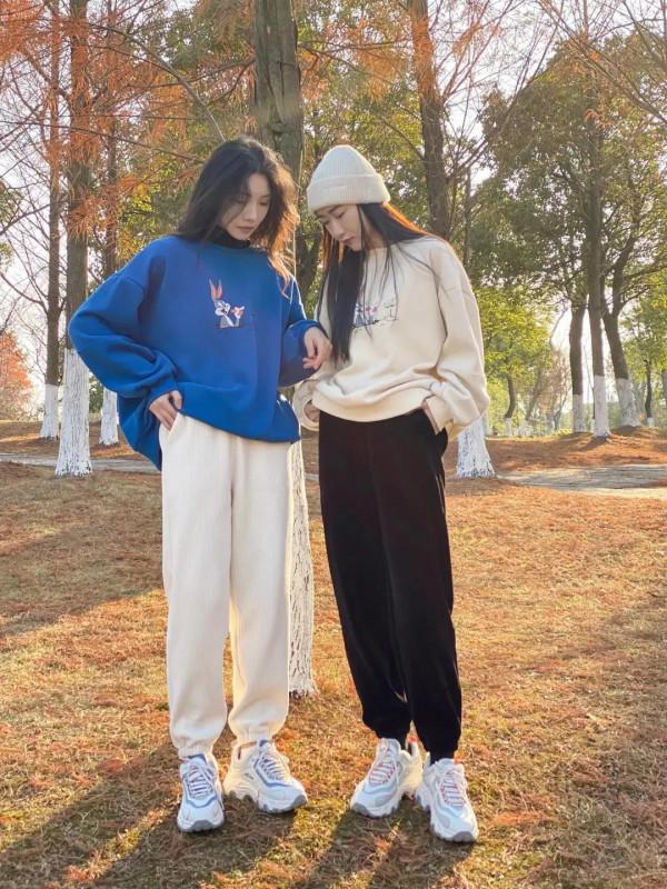 冬季褲子別買多,就這3款,搭遍衣櫥無壓力 冬季褲子別買多,就這3款,搭遍衣櫥無壓力