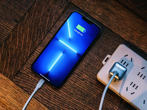 選蘋果、買三星還是入手華為？梳理明白這4點，自然會有答案