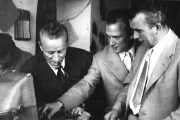 從皮具小店到一流奢牌，Gucci成功的背後，竟是一部血腥家族史