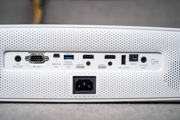 躺在家裡體驗4K HDR投影?明基TK850初體驗 躺在家裡體驗4K HDR投影?明基TK850初體驗