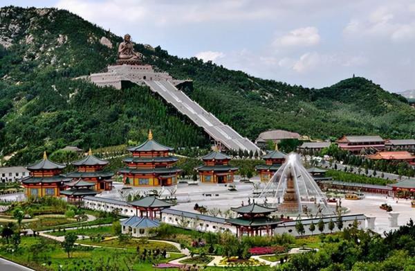 山東值得去的景區，坐擁世界第一錫青銅坐佛，門票僅需120