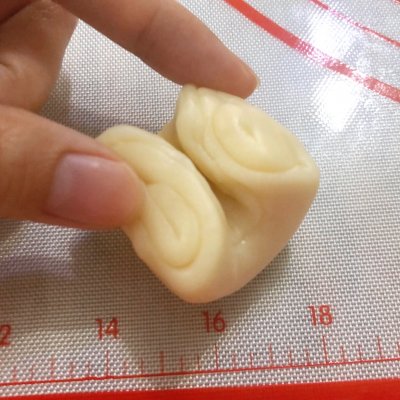 這道糯米餡老婆餅~下午茶一上桌,我的筷子就沒停過 這道糯米餡老婆餅~下午茶一上桌,我的筷子就沒停過