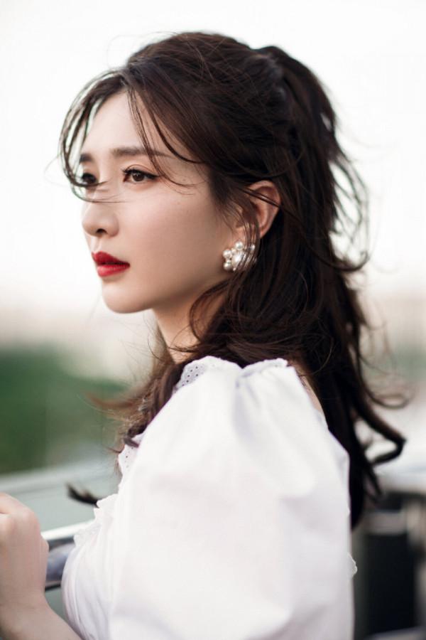 自帶憂鬱氣質的女星,我只服這4位!不僅長得美,眼神還有故事感 自帶憂鬱氣質的女星,我只服這4位!不僅長得美,眼神還有故事感