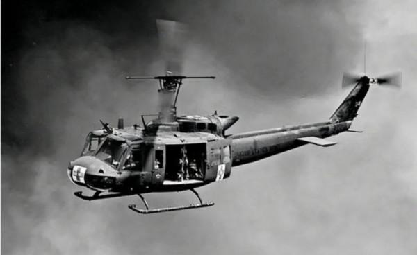 驚天出逃:1981年,越南飛行員喬清陸攜9人駕機起義,投奔中國 驚天出逃:1981年,越南飛行員喬清陸攜9人駕機起義,投奔中國