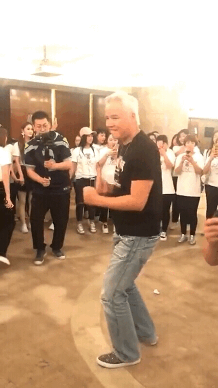 那麼油膩又那麼自信！港臺明星競賽油王，內地油王都表示服氣