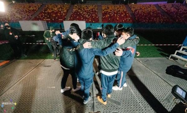 Dota2-網際網路邀請賽:LGD完成新賽季首秀,全明星戰隊雖敗猶榮 Dota2-網際網路邀請賽:LGD完成新賽季首秀,全明星戰隊雖敗猶榮