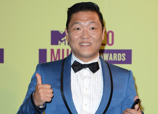 鳥叔消亡史:從火遍全球,到“韓國之恥”,他到底走錯了哪一步? 鳥叔消亡史:從火遍全球,到“韓國之恥”,他到底走錯了哪一步?