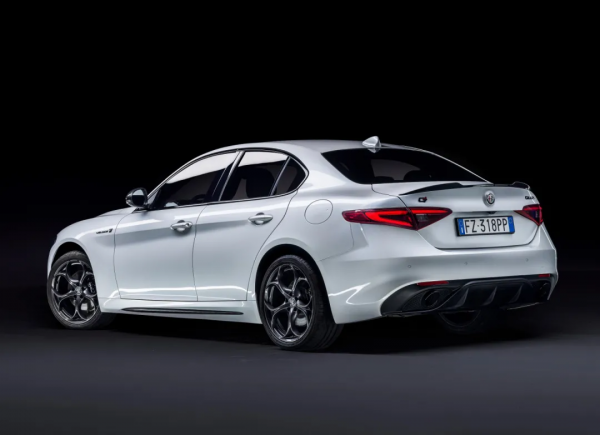 捷尼賽思G90內飾相當豪華！蔚來新車長這樣？