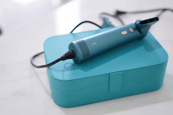 Supins高速吹風機體驗報告：風阻聲小，攜帶方便