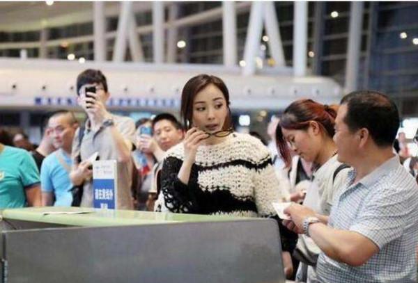 才華不夠的明星如何成長：被醫生縫合、剪掉胃…她們是怎麼不瘋的