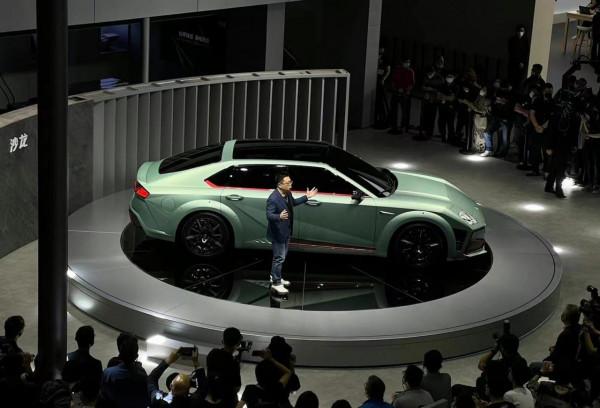 長城再次造轎車，車標和外觀設計引群眾吐槽，機甲龍是認真的嗎？