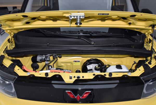 這三款國產轎車上半年賣得最好，第一名還是一款電動車！