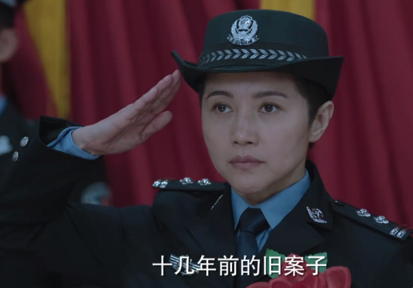 央視又出大招！37集諜戰大劇要來了，女主是戲骨譚卓，男二太驚豔