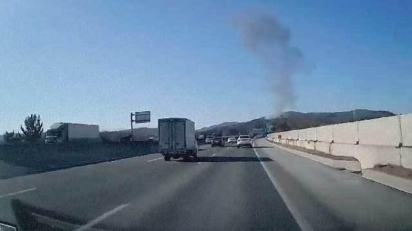 現場曝光！韓國1架戰鬥機墜毀燃起大火 黑煙滾滾