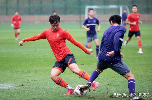 魯能6連勝被終結,面對天津上3外援也沒用,爭冠郝偉還是太嫩 魯能6連勝被終結,面對天津上3外援也沒用,爭冠郝偉還是太嫩