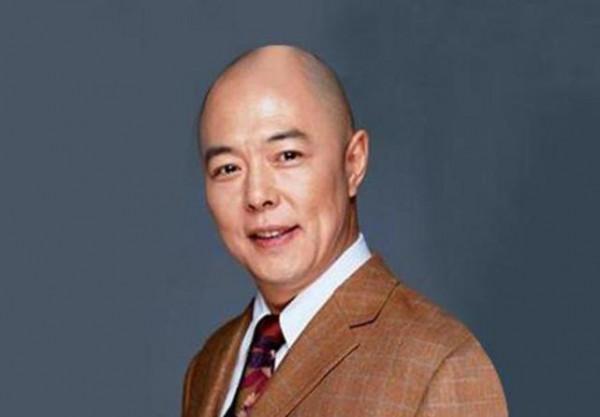 “崇洋媚外”的5位明星,強行辯解:張鐵林最可笑,陳沖最可恨 “崇洋媚外”的5位明星,強行辯解:張鐵林最可笑,陳沖最可恨