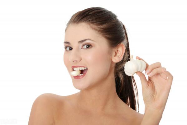 吃大蒜可以降血壓,是真的嗎?透過白鼠實驗,講清楚 吃大蒜可以降血壓,是真的嗎?透過白鼠實驗,講清楚