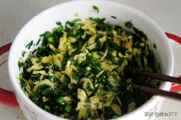 這樣的餡餅你喜歡嗎?皮薄餡多,用料十足!一口下去滿嘴留香 這樣的餡餅你喜歡嗎?皮薄餡多,用料十足!一口下去滿嘴留香