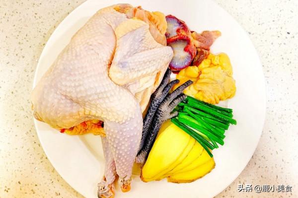 燉雞湯前,記住“1要2不要”,燉的雞湯清鮮好喝,肉嫩無腥味 燉雞湯前,記住“1要2不要”,燉的雞湯清鮮好喝,肉嫩無腥味