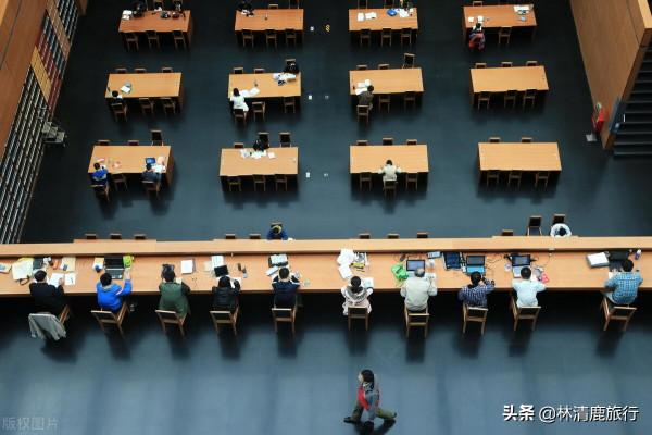 中國這座圖書館被評為亞洲最大，場面恢宏壯觀，看書都成了享受