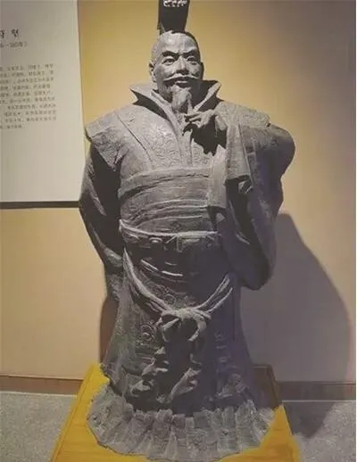 為什麼古代戰爭中會出現那麼多以少勝多的戰役? 為什麼古代戰爭中會出現那麼多以少勝多的戰役?
