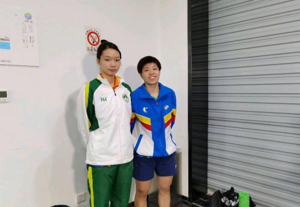 梁靖崑險勝孫聞，大比分落後不放棄，王藝迪擊敗顆粒型選手