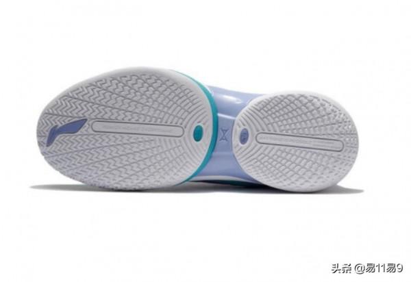 力量威猛強壯！李寧&CenterDot;空襲8新配色