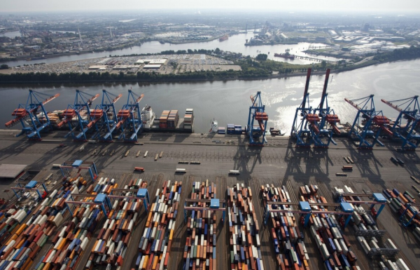 不工作也有錢花!美國印錢把自己搭進去,20萬集裝箱堵住洛杉磯港 不工作也有錢花!美國印錢把自己搭進去,20萬集裝箱堵住洛杉磯港