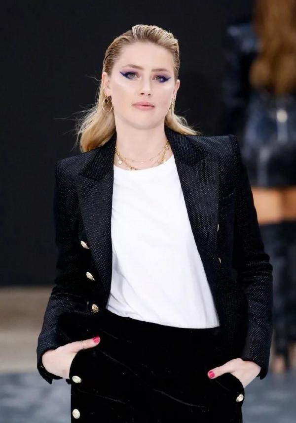 海王女主瘋狂發福胖成大媽，我的海後怎麼變成這樣了？