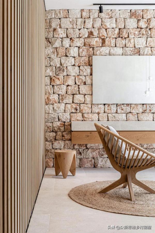 石頭記-用石頭壘成的現代自建別墅